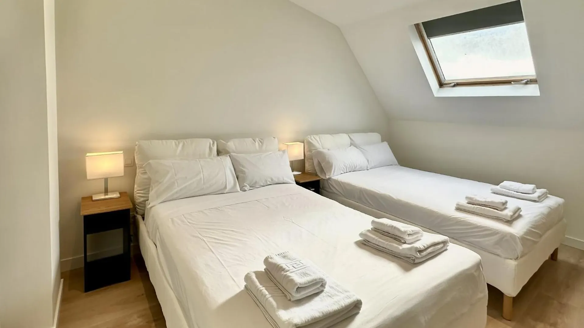Aparthotel Apartamentos Noviembre Madrid