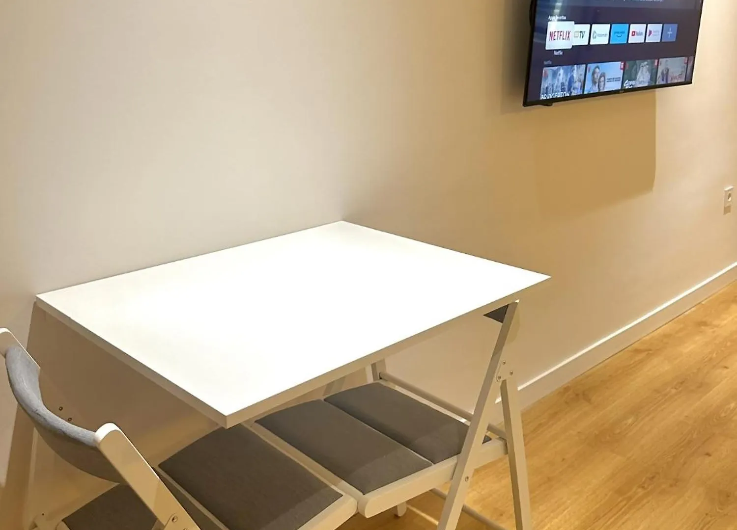 Apartamentos Noviembre Madrid Aparthotel